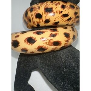 Leopard Print Bangle Bracelets Set of 2 Fashion Animal Print Jewelry Chic  J-01